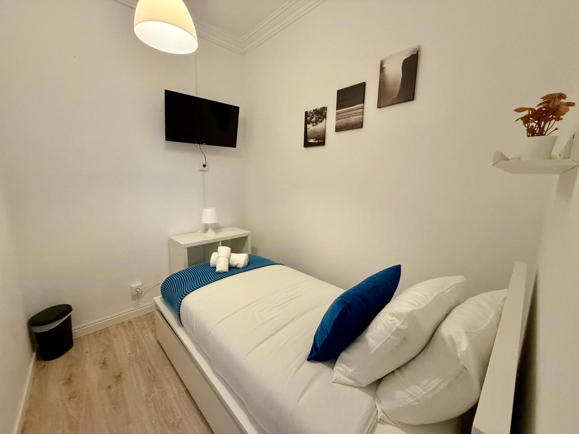 Travelers House Privatunterkunft *