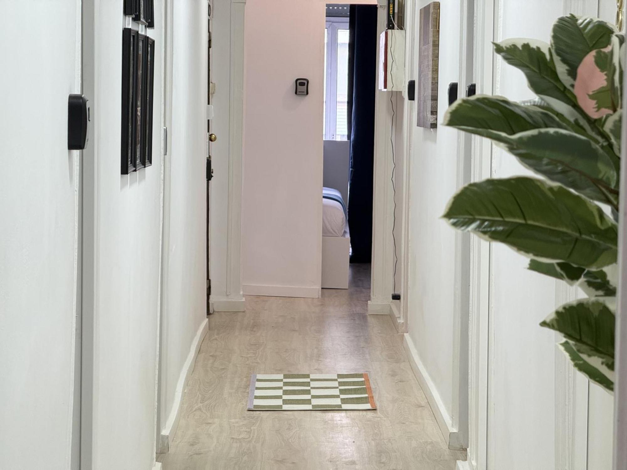 Travelers House Privatunterkunft *